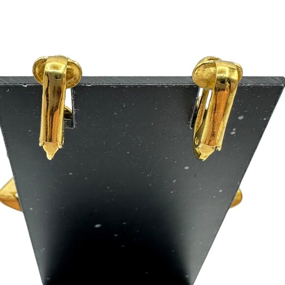 Vintage Gold Tone Geometric Clip On Earrings Jewelry Accessory - Picture 6 of 11